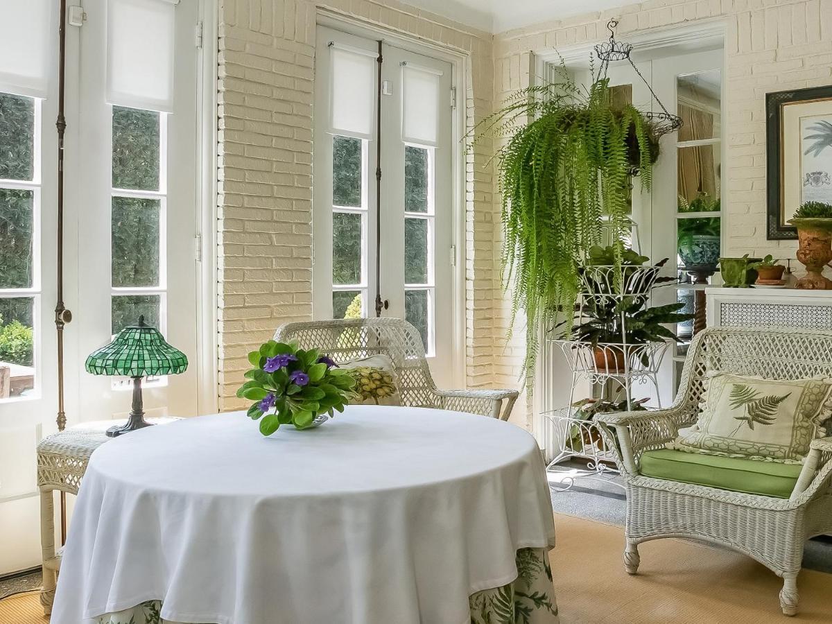 Bishops Hall (Adults Only) Oak Park Bagian luar foto