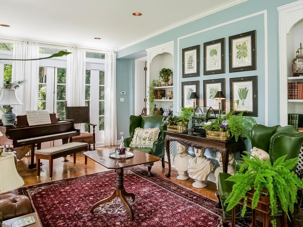 Bishops Hall (Adults Only) Oak Park Bagian luar foto