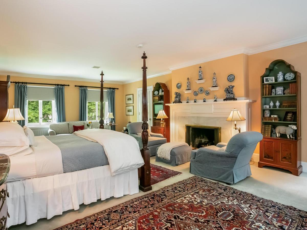 Bishops Hall (Adults Only) Oak Park Bagian luar foto